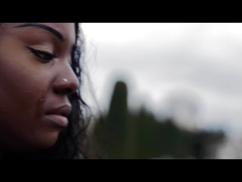 Lauryndi - Papa (Clip Officiel)