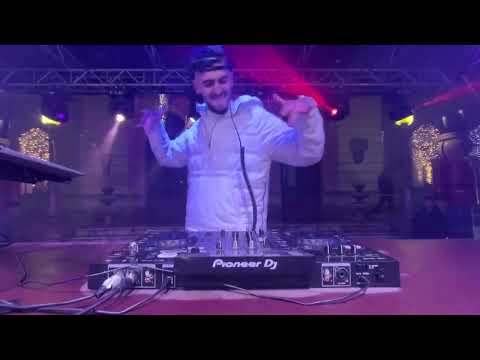 DJ Mario - HAPPY NEW YEAR MIX