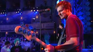 Green Day Live at the 2002 Rock And Roll Hall Of Fame (Ramones Tribute) (Best Source Mix)