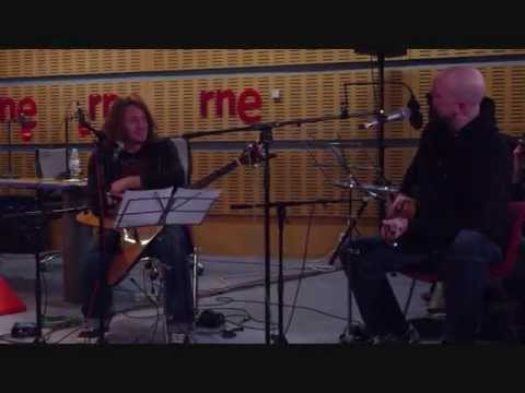 UNISONIC Kai Hansen y Michael Kiske (Versión Yesterday-The Beatles, Radio3 21/02/12)