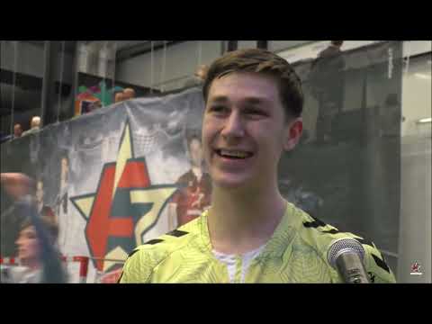 Pauseninterview mit Seya Grau