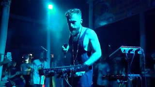 Dub fx - Love me or not (live)