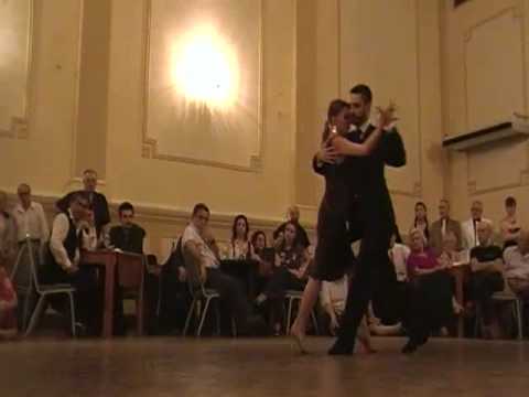  Andrea Misse  and  Javier Rodriguez  are  dancing  to  the  tango  "  La Bruja  "