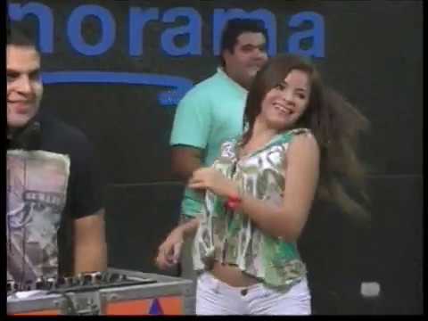 LOS GUARACHOGUERS EN VIVO EN LA TRASNOCHE 2013 02