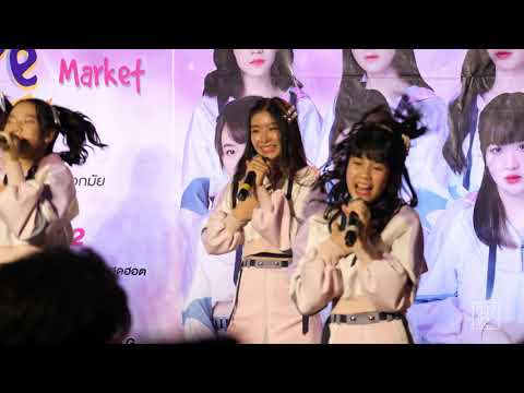 190621 BNK48 Stang - BNK Festival @ Mini More Market Gateway Ekamai  [Fancam 4K 60p]