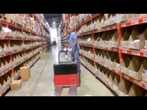 UN-OFFICIAL Forklift training video - How to operate a Walkie