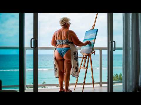 Taila Arden - La mer respire 💖 (Vídeo musical) Natural older woman