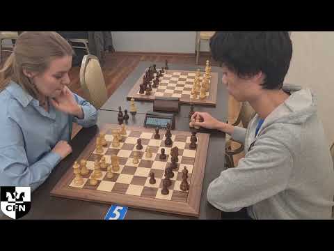 WFM Kitana (1861) vs A. Che (1871). Chess Fight Night. CFN. Blitz