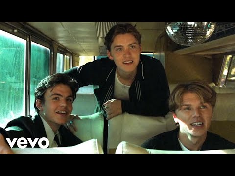 Just Dont Know It Yet - New Hope Club