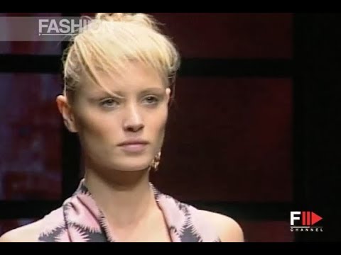 ETRO Fall Winter 2001 2002 Milan - Fashion Channel