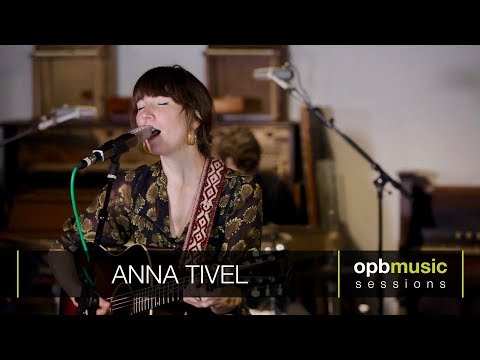Anna Tivel - Worthless | opbmusic Live Sessions