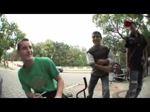 NIKE 6.0 Partners In Crime - FitBike Riders