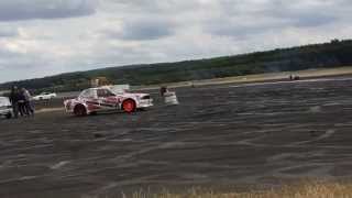preview picture of video 'AutoMaster Show 2014 (HD) - pokazy driftu (część 1)'