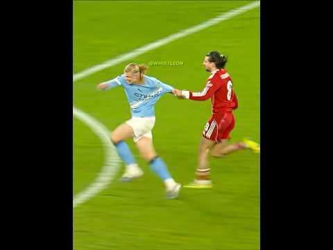 When Ronaldo Scored 200 IQ Goal 🧠🤯
