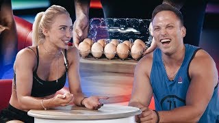 СОКОЛОВА УНИЧТОЖИТ СТОЛЯРОВА? / РУССКАЯ РУЛЕТКА С ЯЙЦАМИ ЧЕЛЛЕНДЖ