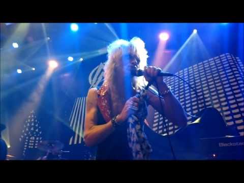 Michael Monroe - This ain't no love song - Viking Grace 19.12.2015