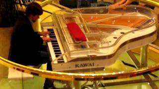 JamCruise7 Robert Walter in the Atrium