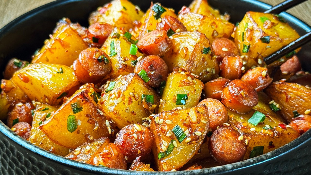 I’ve Never Had Potatoes & Sausage This Good!