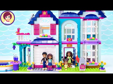 Building the upstairs of Andrea's House - Lego Friends Build & Review