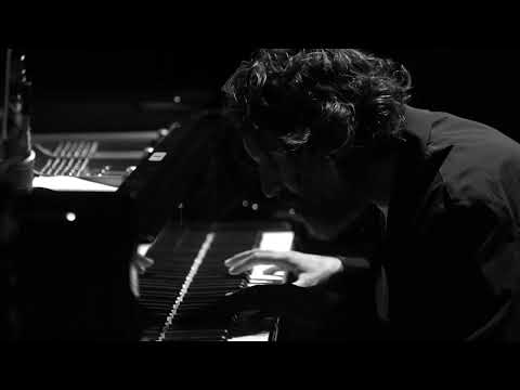 Yehezkel Raz - Gazelle [Live]