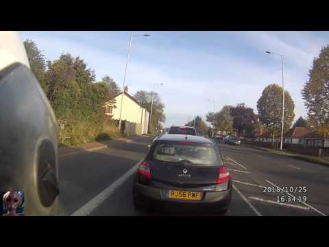 AU62 ZWV caught riding down a 24-hour bus lane (25.10.15)