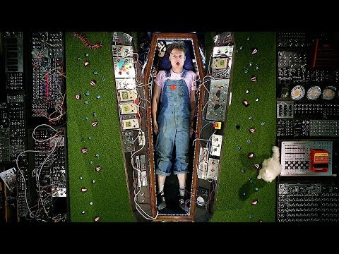 Look Mum No Computer - Groundhog Day (Official Music Video)