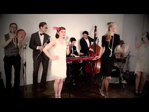 Gentleman (Vintage 1920s Gatsby - Style Psy Cover) feat. Robyn Adele Anderson