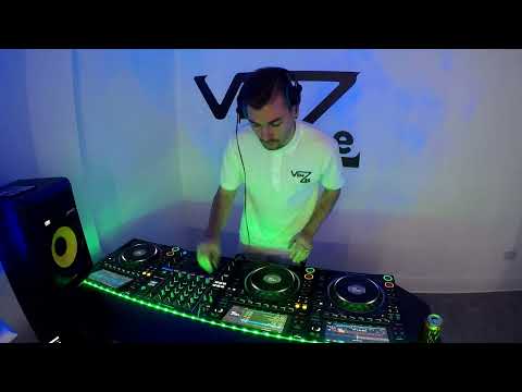 Vibezee - Drum & Bass Mix 4 (Jungle x Liquid & Dancefloor)