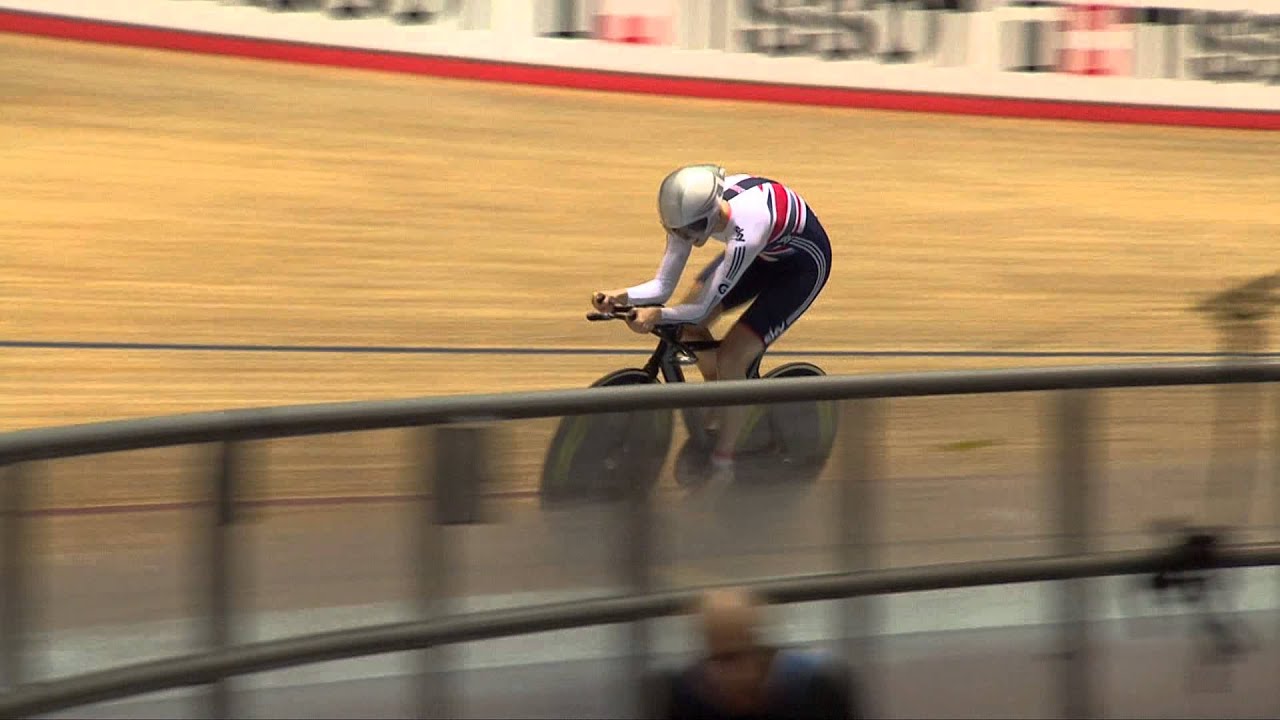 Women's Individual Pursuit Gold Final - Joanna Rowsell vs Rebecca Wiasak - YouTube