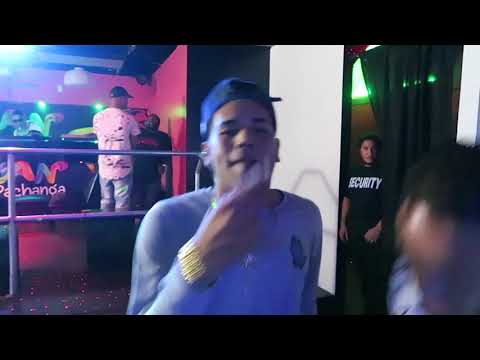 SIKYS FIRST LIVE PERFORMANCE