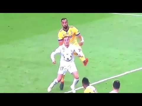 Benatia VS Lucas Vazquez