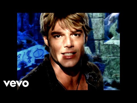 Ricky Martin - She Bangs (English) Video