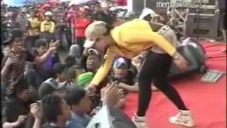 Download lagu Ojo di Pleroki   Ratna Antika   Monata  Lambador'c,Sinom Widodo mp3