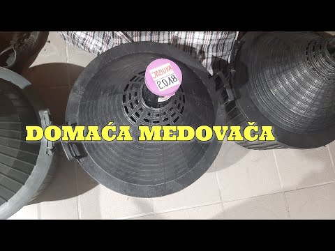 PRAVIMO DOMAĆU RAKIJU MEDOVAČU | NA SELU SMO !!!