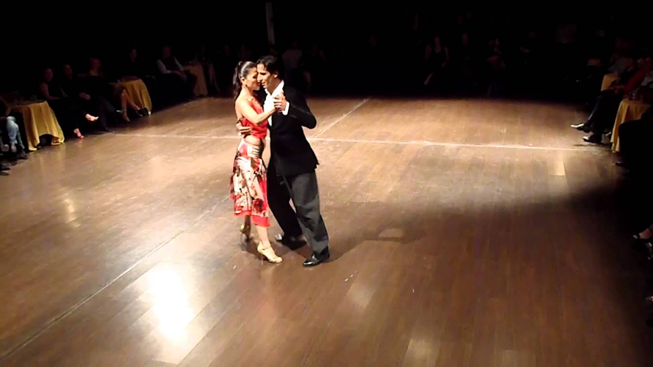 El Fueye Genova ospita Christian Marquez e Virgnia Gomez (Los Totis)