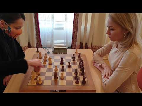 GM  Kosteniuk (Russia) - WGM Fominykh (Russia) FF Blonde-Brunette Match