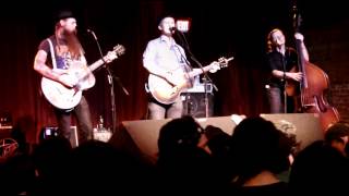 The Devil Makes Three - Graveyard