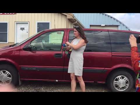 Window Breaking Demo: How to rescue a child from a hot car using resqme tool