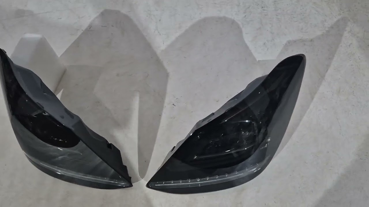 Mercedes C-сlass W205 2014-2021 гг. Задние фонари BlackEdition V2 (2 шт) Video 1