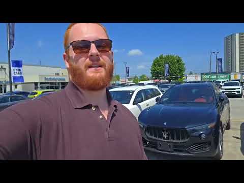 2018 Maserati Levante GranLusso 3.0L in Black for sale at Kitchener Chrysler Dodge Jeep Ram in Kitchener, ON