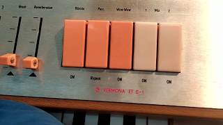 Video thumbnail for Ремонт синтезатора из ГДР Vermona ET 6-1 1977 год by iCode