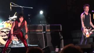 Joan Jett &amp; The Blackhearts-Coney Island-Do You Wanna Touch Me-August 9, 2012