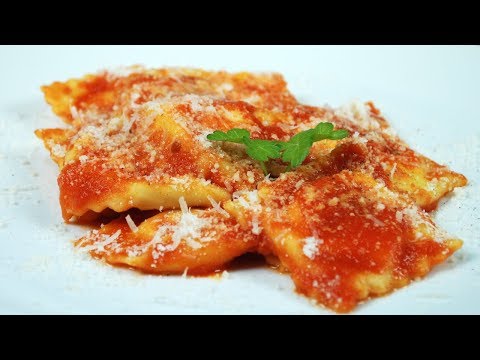 Ravioli ripieni di ricotta - Facilissimi! - Primi facili