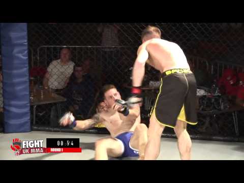 Daryl Gilson vs  Oliver Paske   FIGHT UK AMATEUR CHAMPIONSHIPS 4