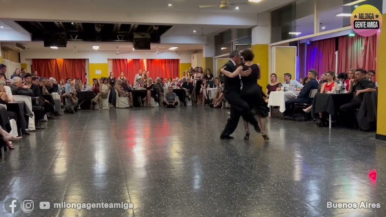 Video thumbnail for Claudia Codega y Esteban Moreno - Milonga Gente Amiga - 20/NOV/2022 (3/3)
