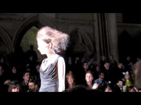 Vivienne Westwood Red Label - Outono Inverno 2010 / 2011 - LFW