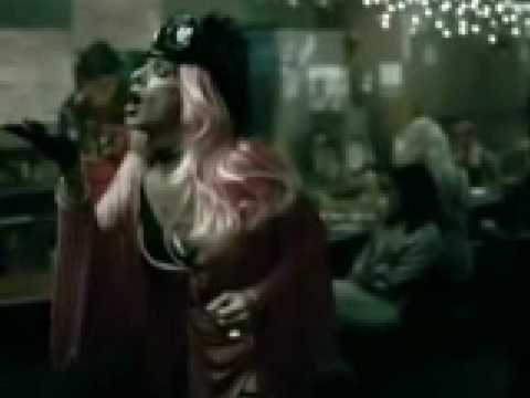 She's Madonna - Robbie Williams Vs Karrade