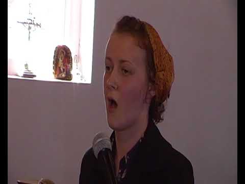 Sora Cristina Halip   poezie   ,,Pentru cine?de Costache loanid.la adunarea din Verseni 2015.