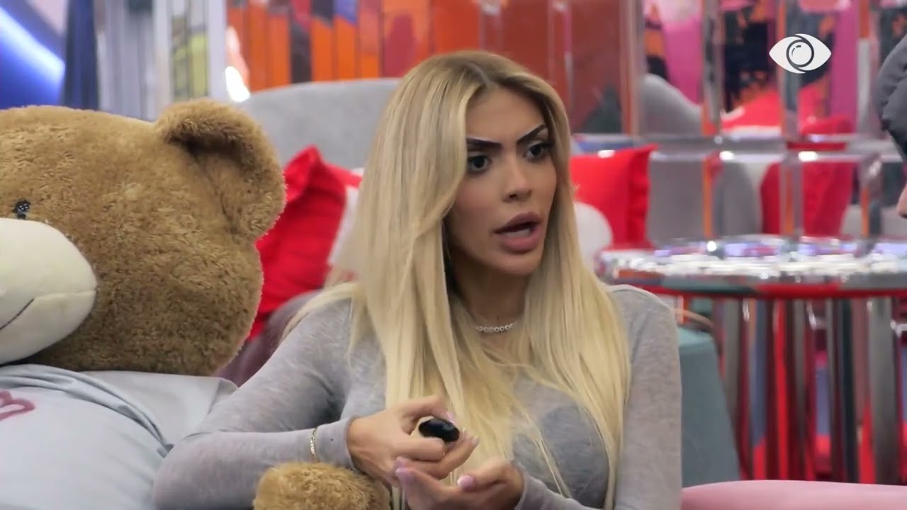 Unë do të shkatërroj karrierën ty, lidhi flokët…/ Juela debaton me Baby G: Ha ato që je mësuar ti