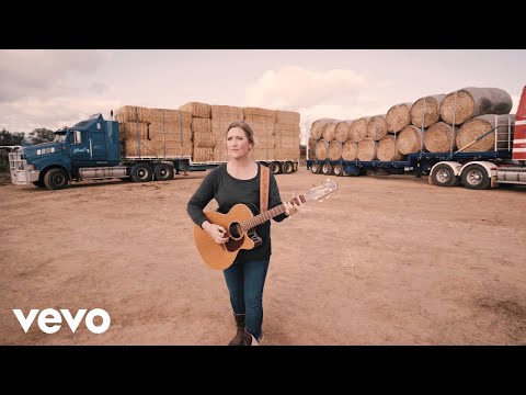 Sara Storer - Hayrunner